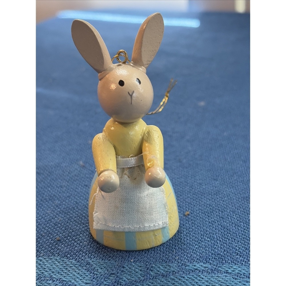 Vintage Dakin Wooden Bunny Ornament Easter 1990 Apron